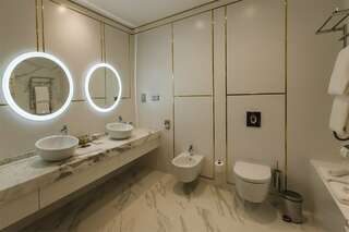 Гостиница Hilton Garden Inn Волгоград Люкс-8