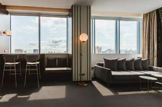 Гостиница Hilton Garden Inn Волгоград Люкс-5