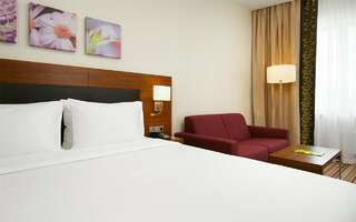 Гостиница Hilton Garden Inn Волгоград Семейный номер «Комфорт»-2